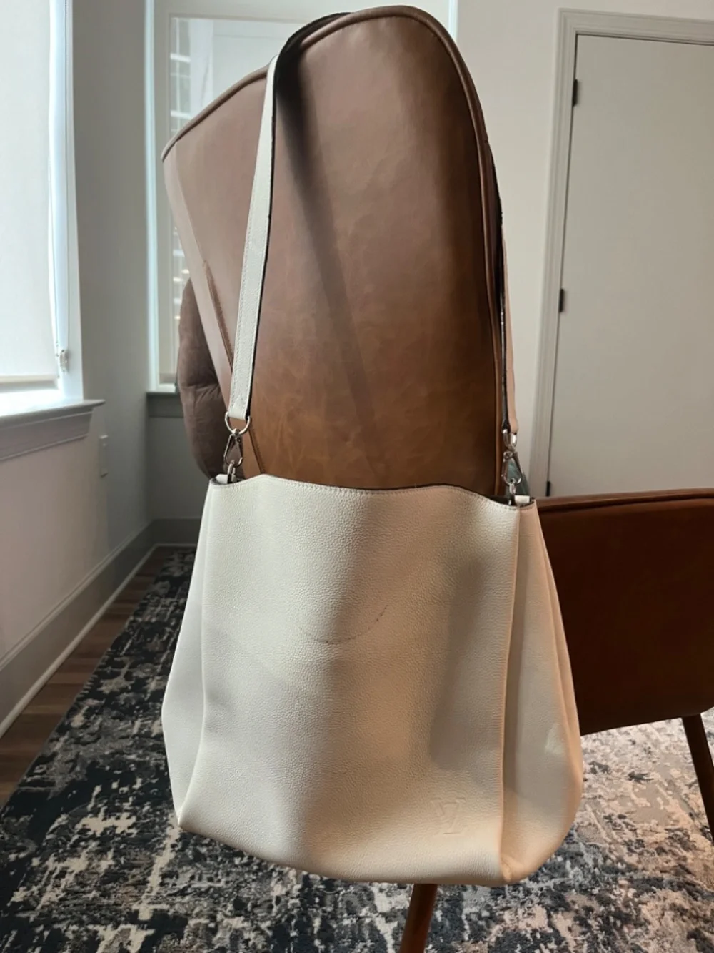 Authentic LV White Babylone